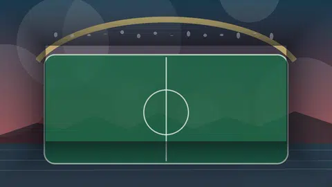 Noćna nogometna scena na stadionu Kantrida uz more i tribine ispunjene navijačima